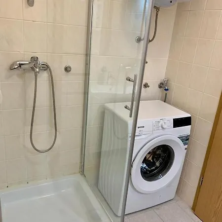 Samanta アパート ノヴィ・ヴィノドロスキー