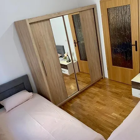 Samanta アパート