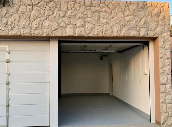 Samanta Novi Vinodolski