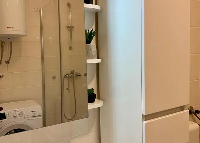 Samanta Apartment *
